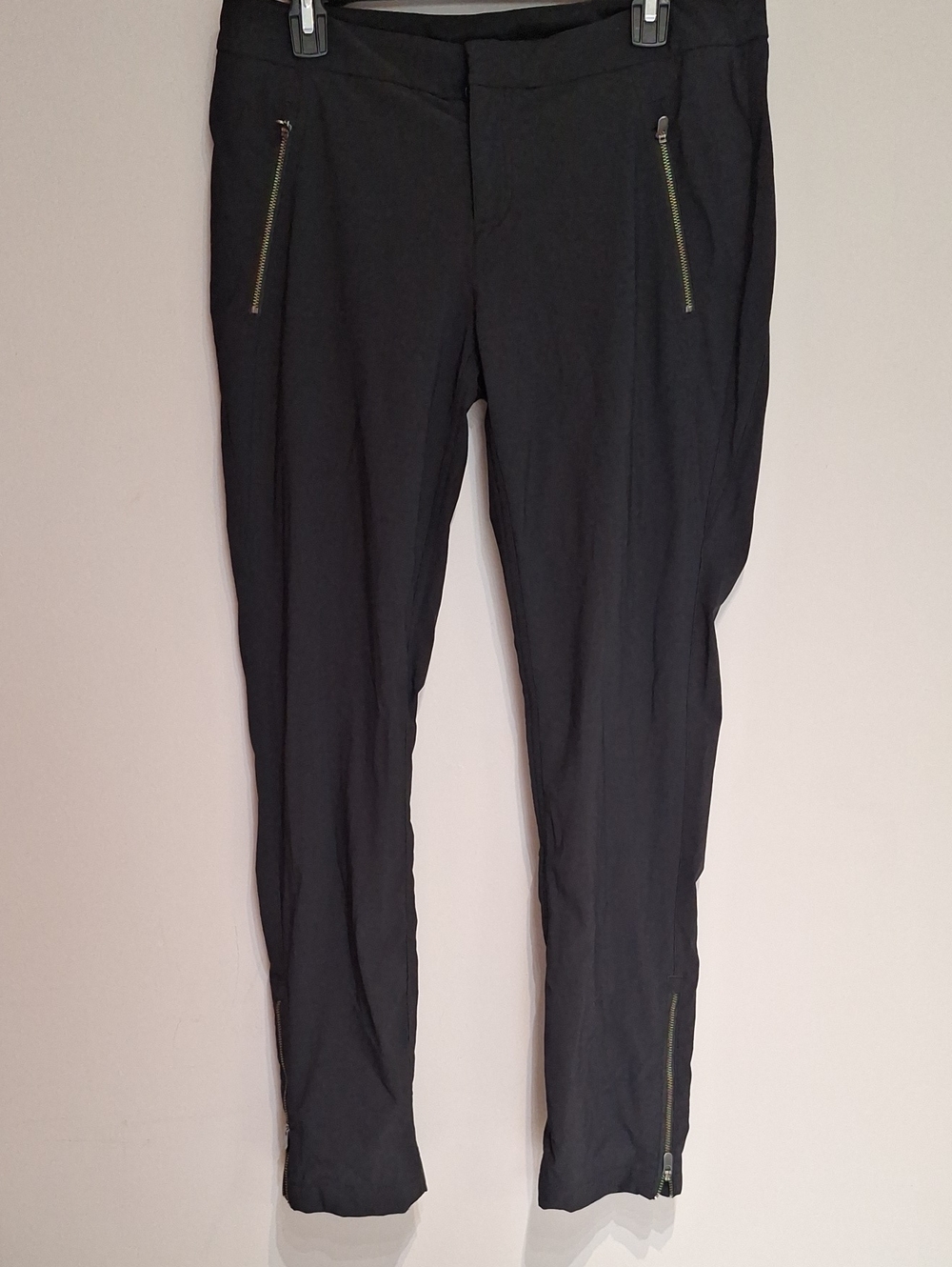 Athleta Black Women's Slim Zip-Trim Pants